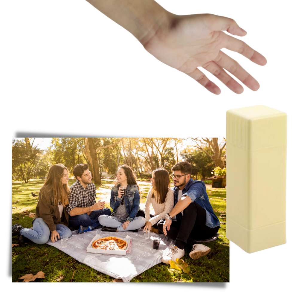 Spalmatore di burro e contenitore