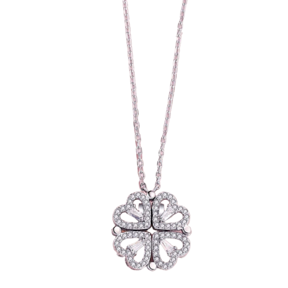 Collana a forma di cuore a quattro foglie